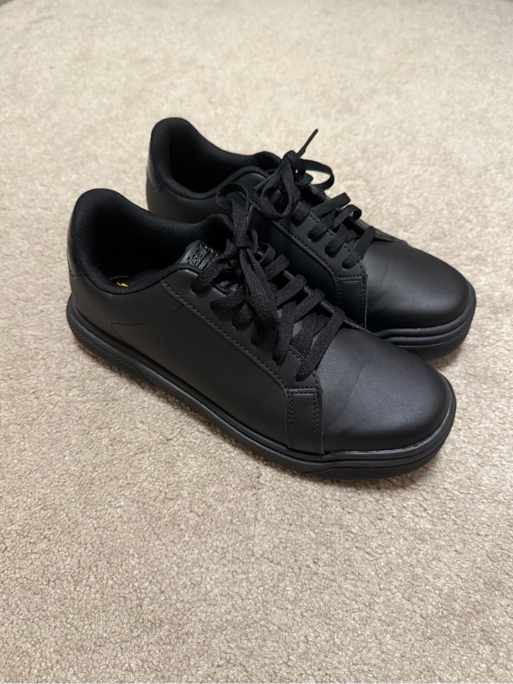 Women's Black Leather Low-Profile Sneakers